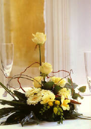 floral table arrangement